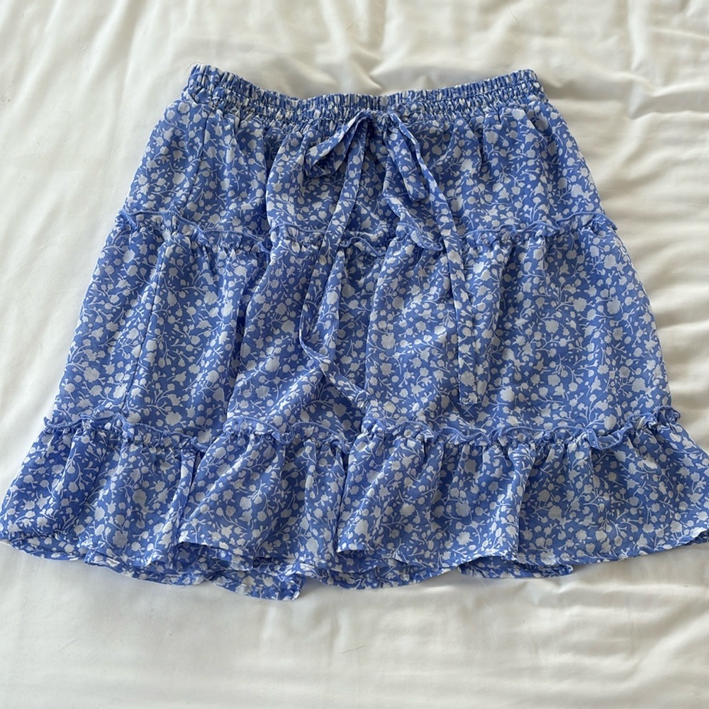 Women’s M skirt